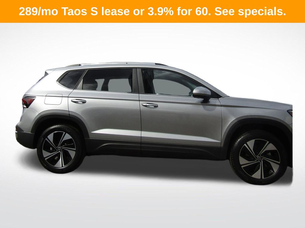 2026 Volkswagen Taos SE - Photo 6