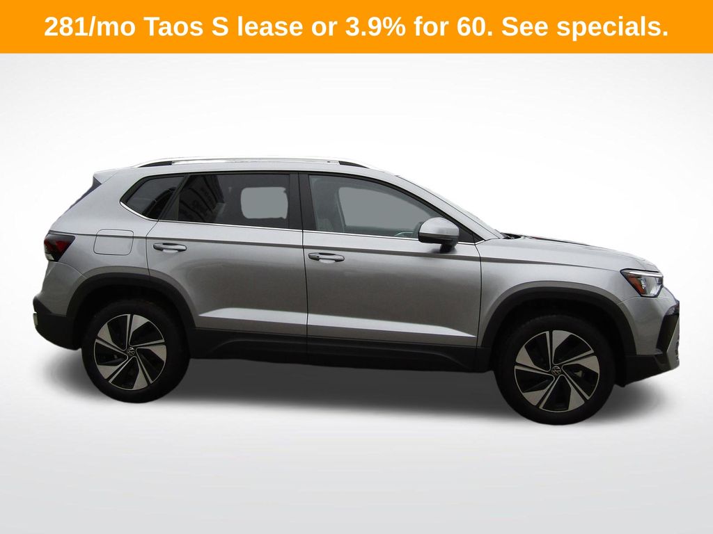 2026 Volkswagen Taos SE - Photo 6