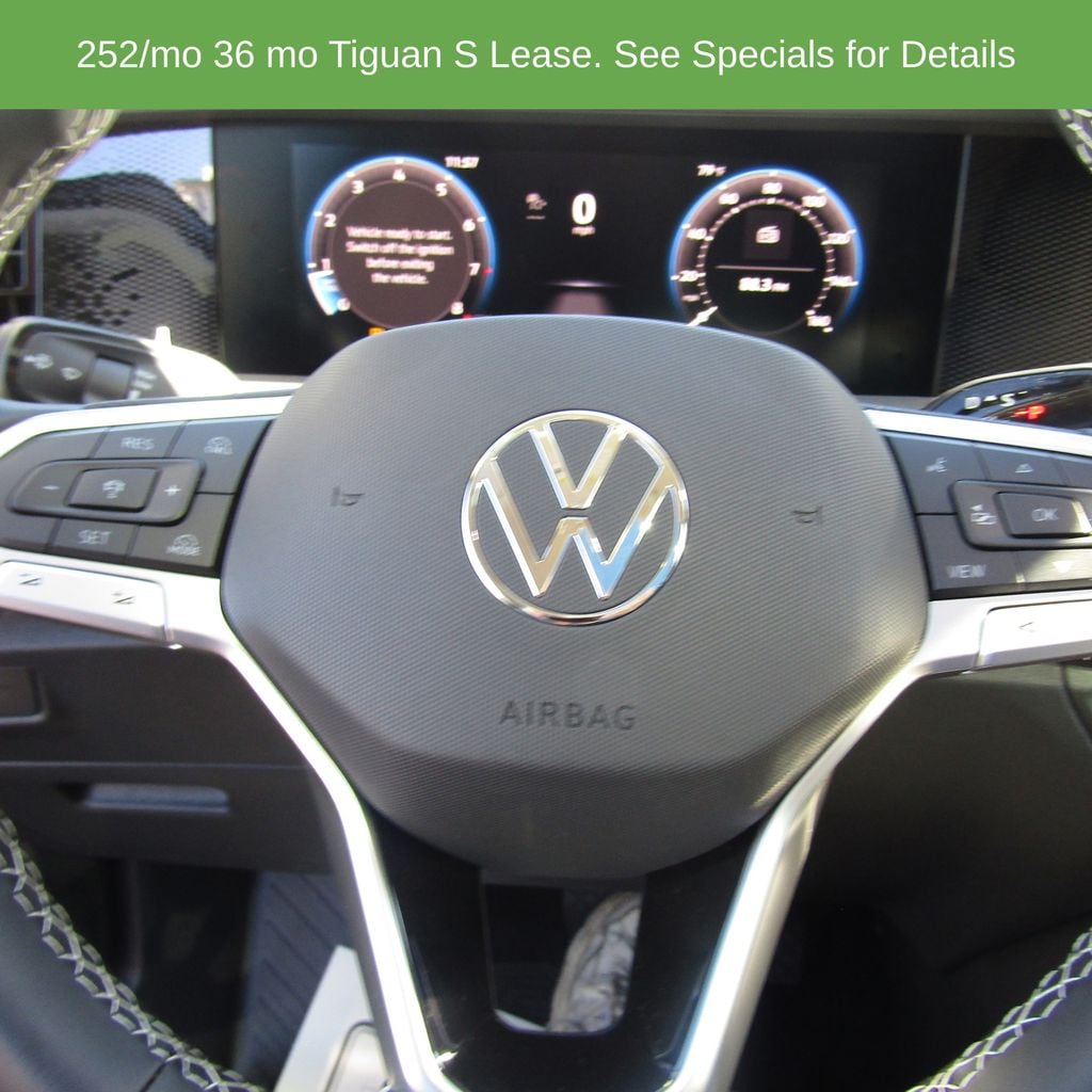 2025 Volkswagen Tiguan SE - Photo 29