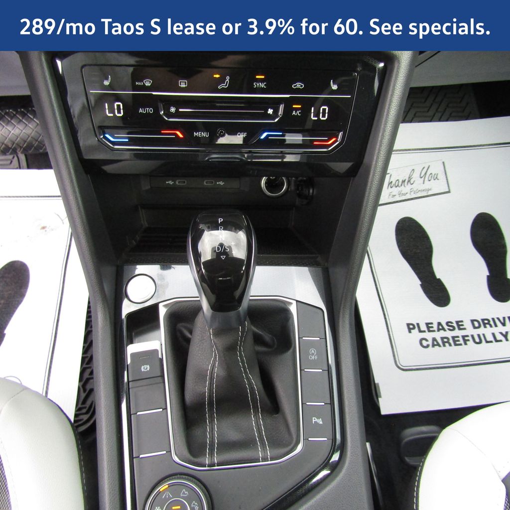 2026 Volkswagen Taos SE - Photo 17