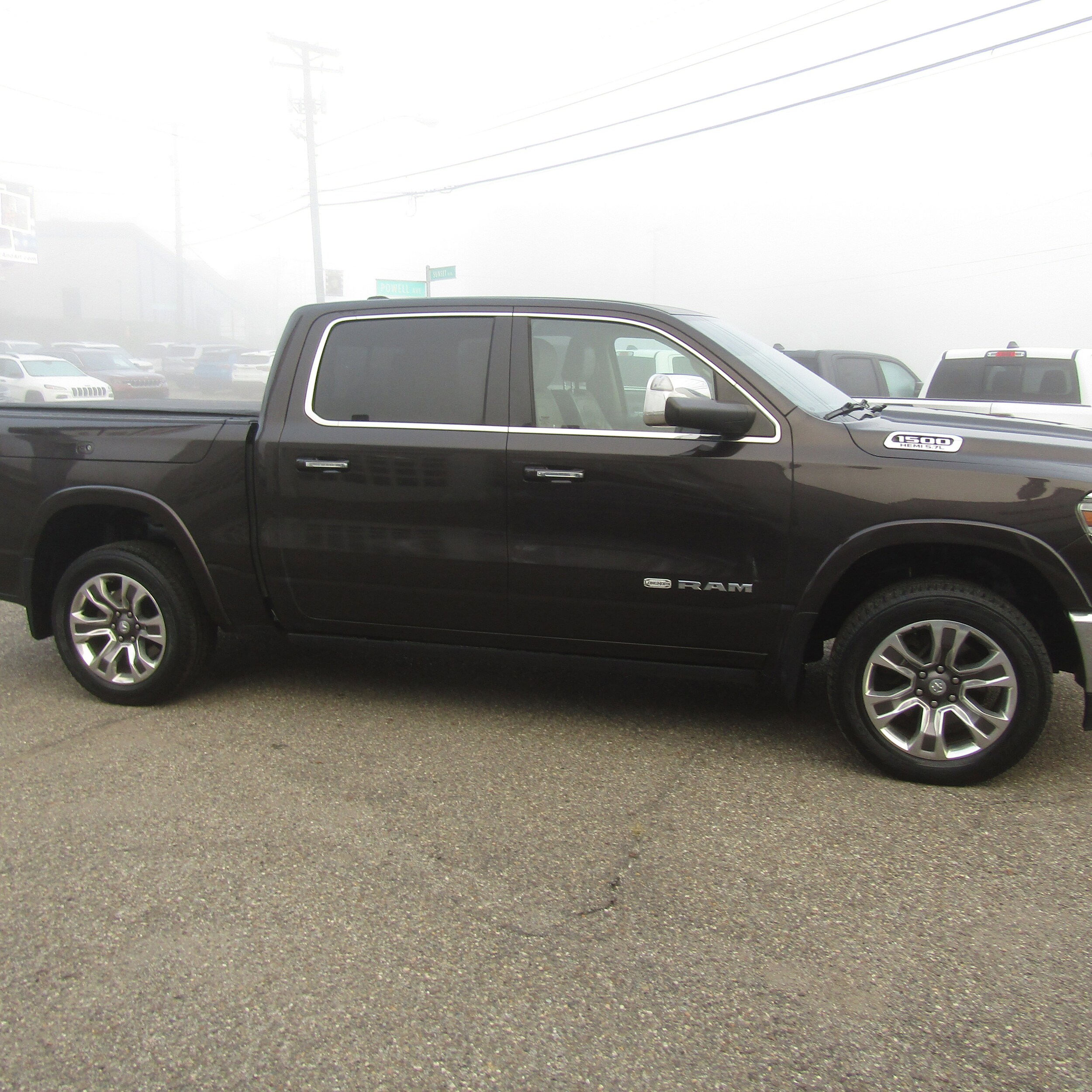 2019 Ram 1500 Longhorn photo 3