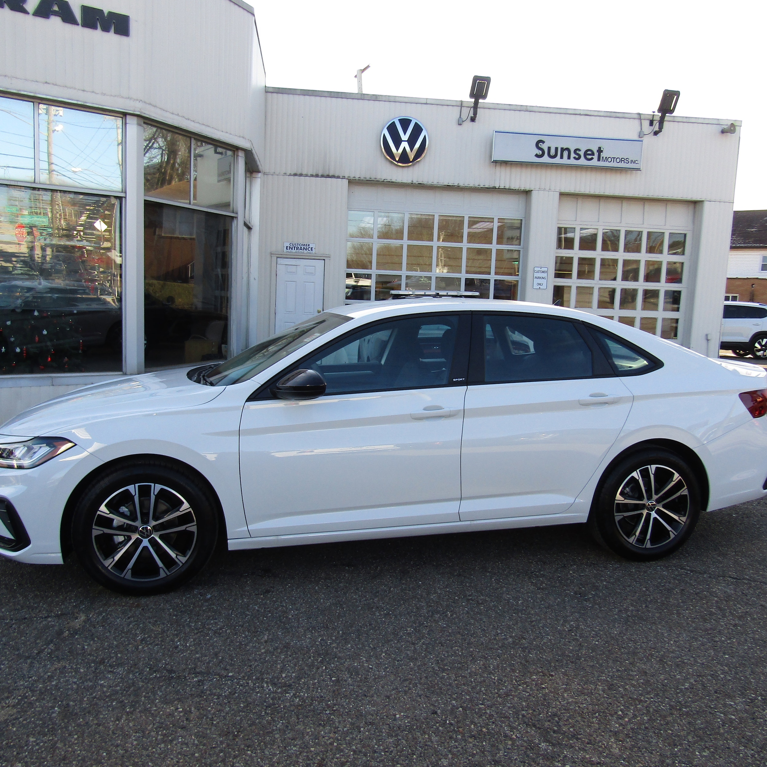 2026 Volkswagen Jetta Sport's photo