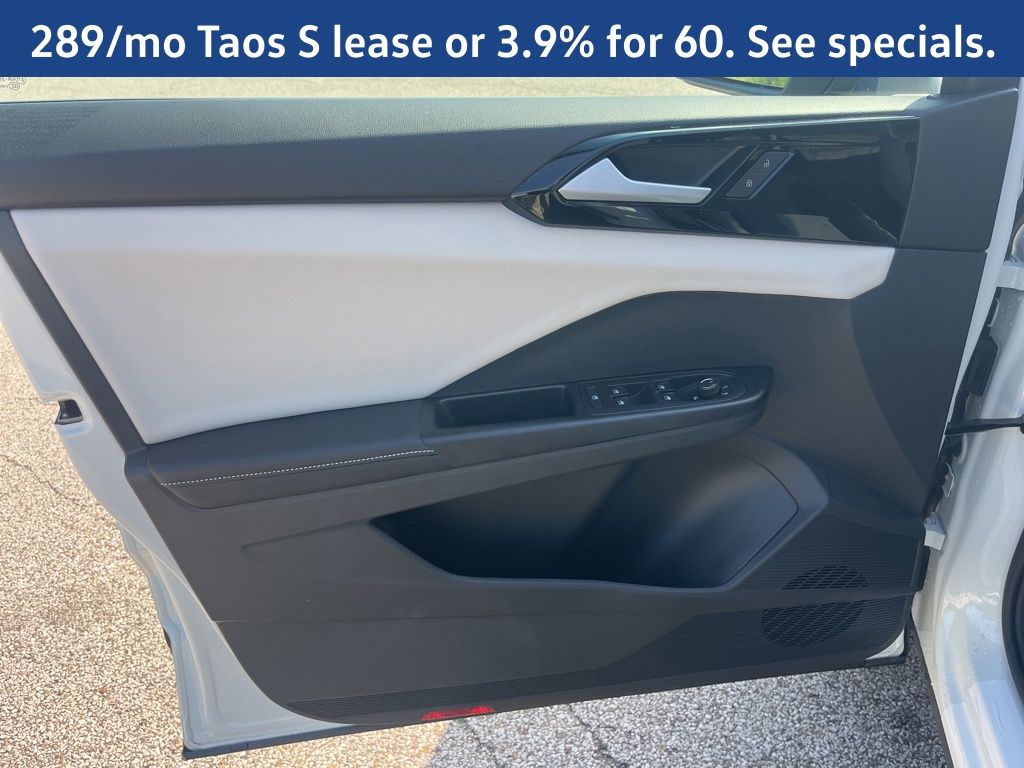 2026 Volkswagen Taos S - Photo 8