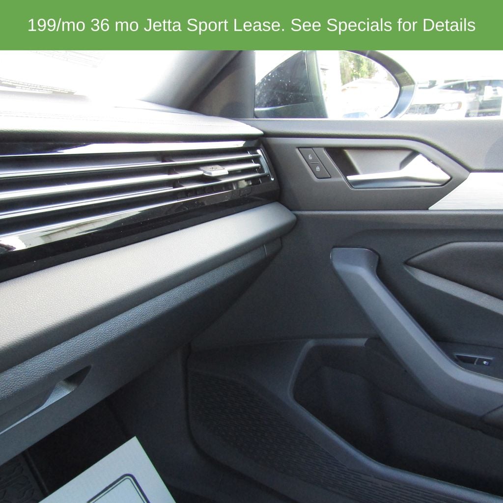 2026 Volkswagen Jetta Sport - Photo 22