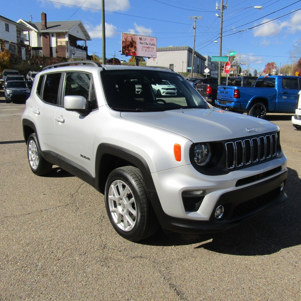 Used 2019 Jeep Renegade Latitude 4x4 SUV