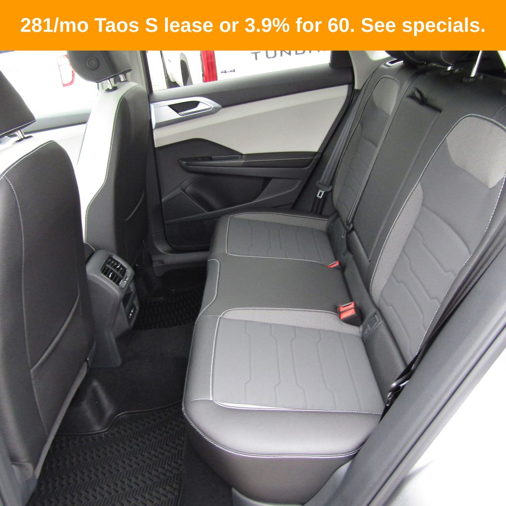 2026 Volkswagen Taos SE - Photo 16