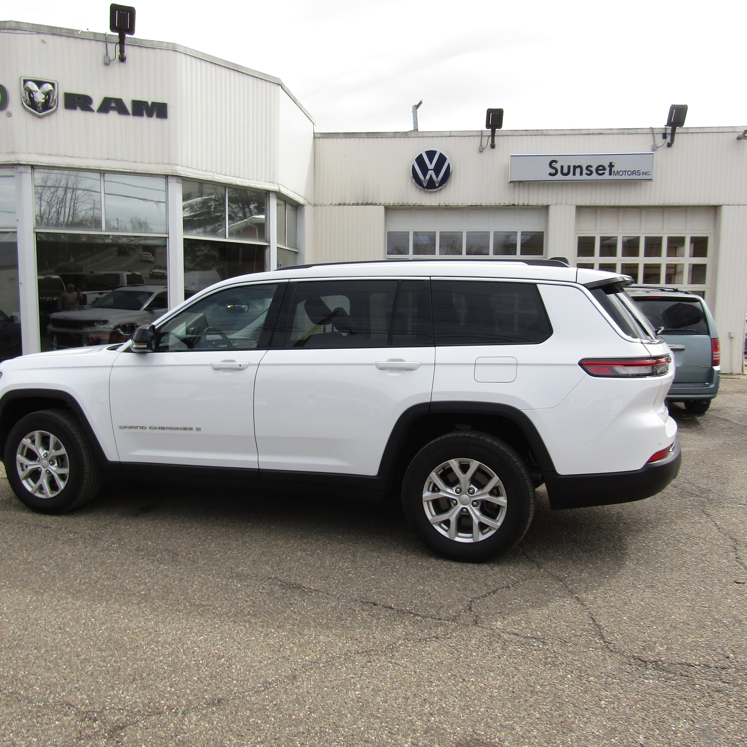 2023 Jeep Grand Cherokee L