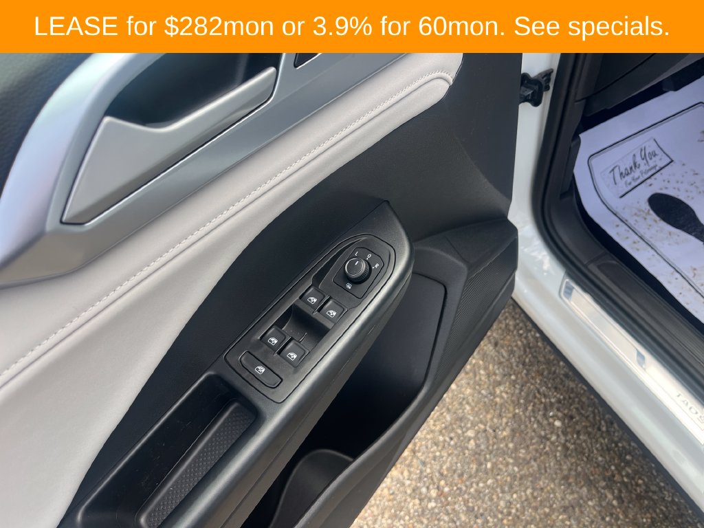 2026 Volkswagen Taos SE - Photo 11