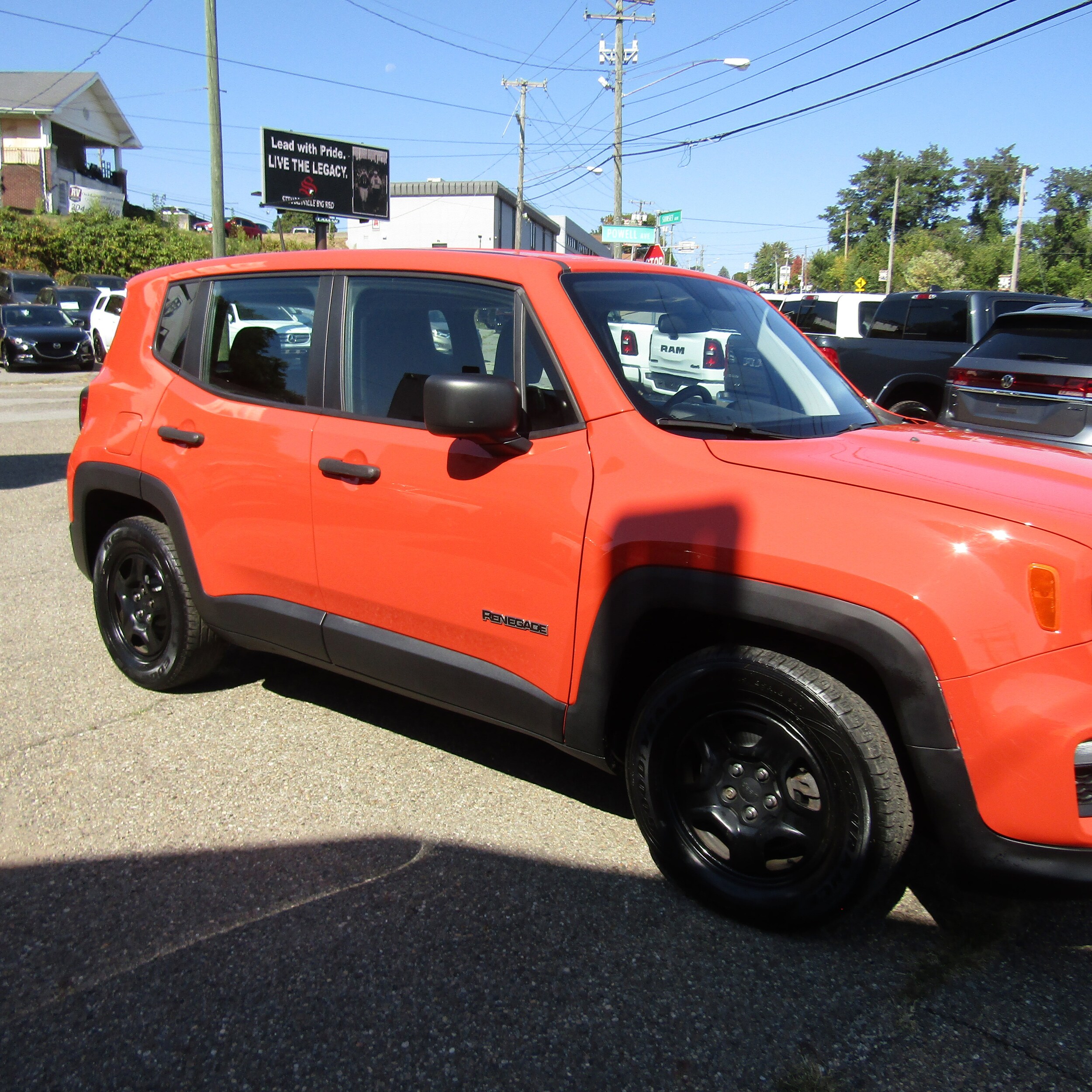 2019 Jeep Renegade Sport photo 2