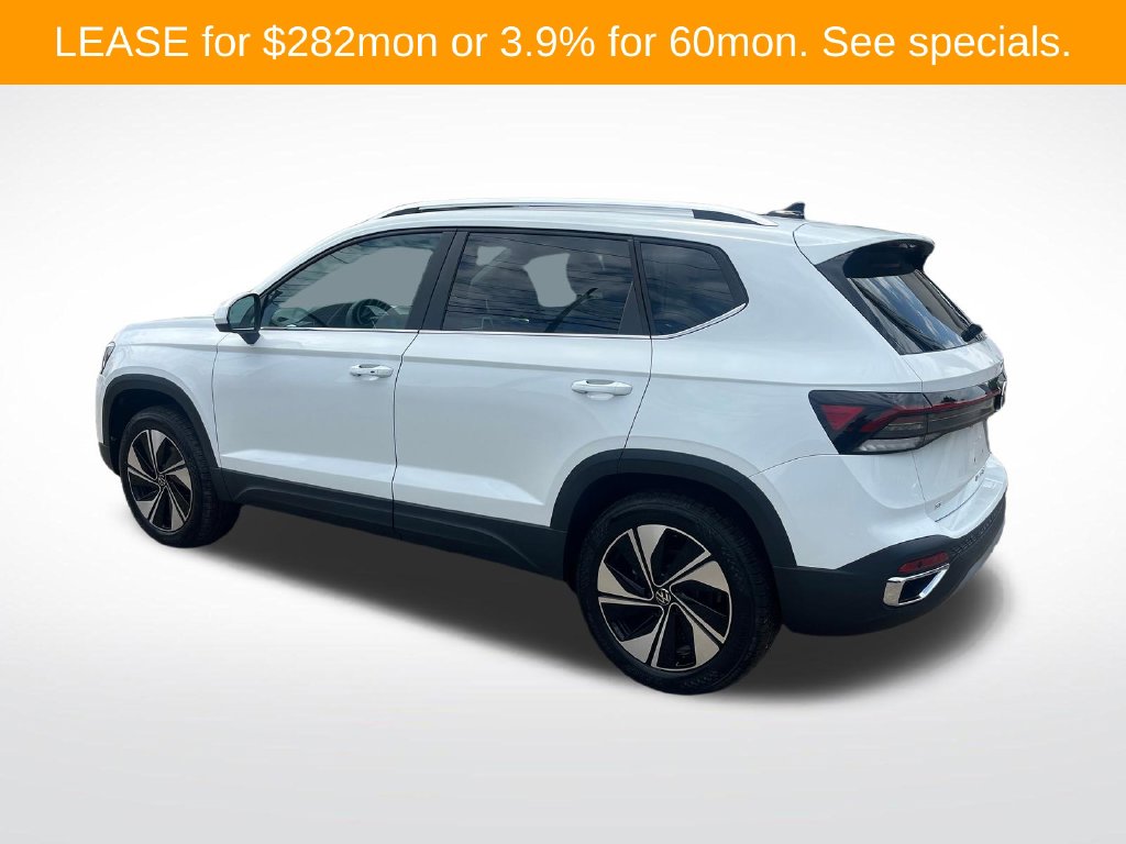 2026 Volkswagen Taos SE - Photo 3