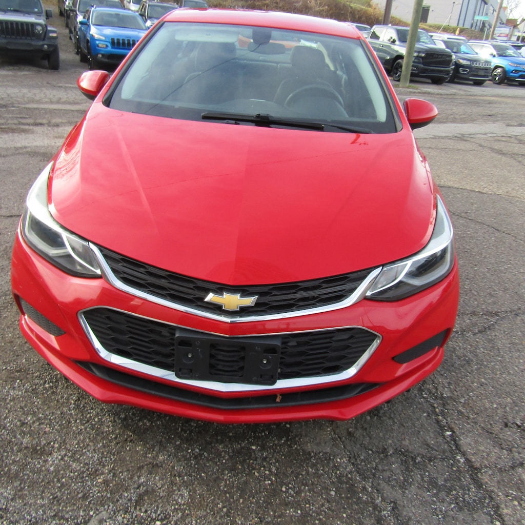 Used 2017 Chevrolet Cruze LT Auto Sedan
