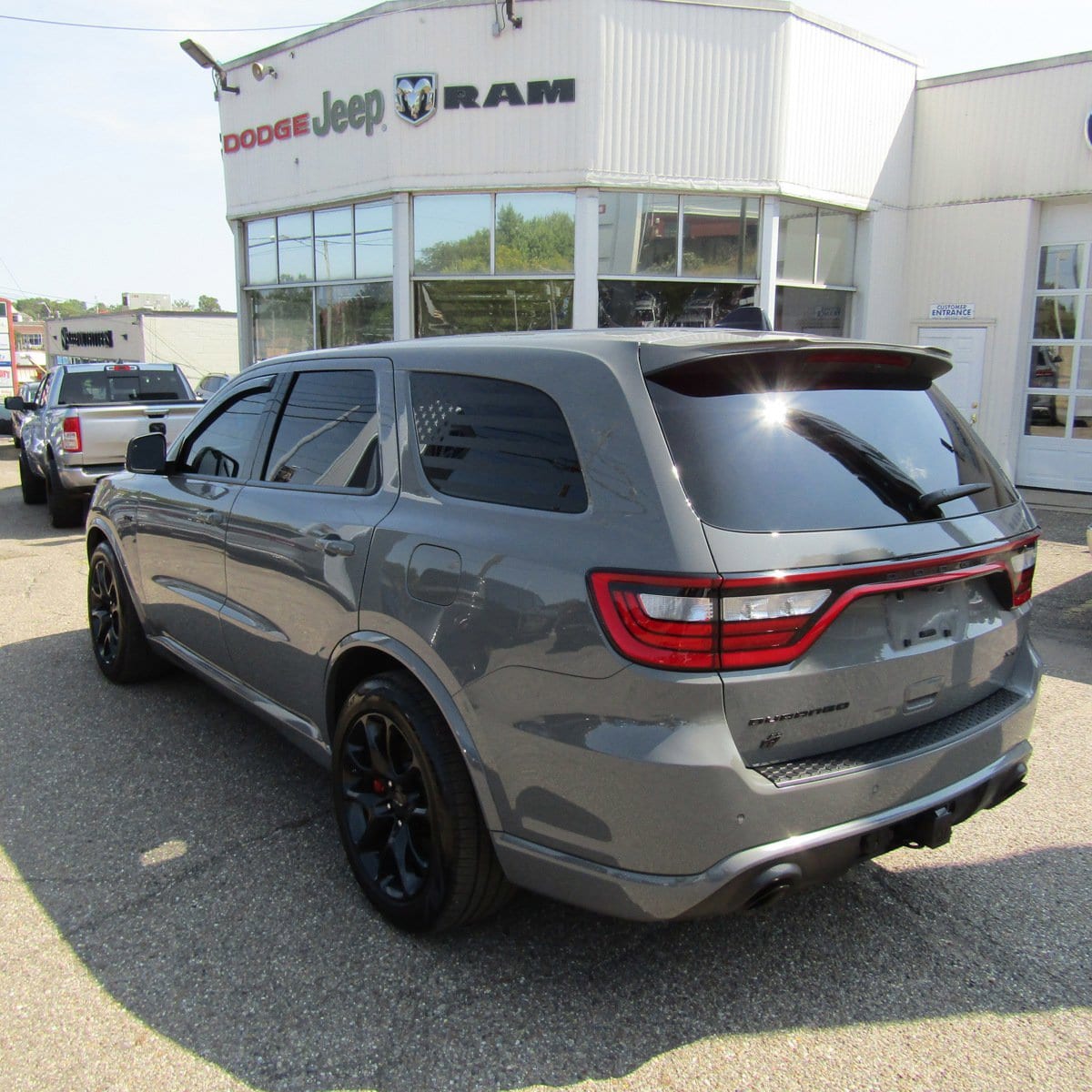 Used 2023 Dodge Durango SRT 392 with VIN 1C4SDJGJ2PC618916 for sale in Steubenville, OH