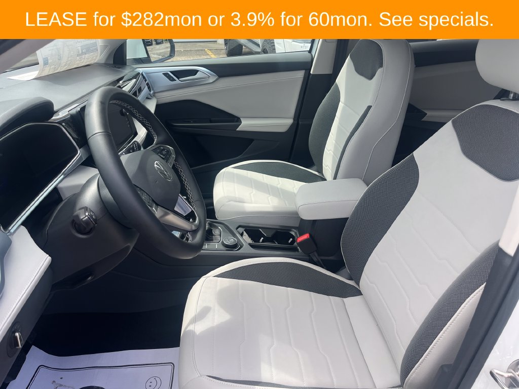2026 Volkswagen Taos SE - Photo 9