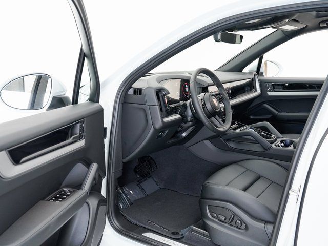 2025 Porsche Cayenne Base - Photo 7