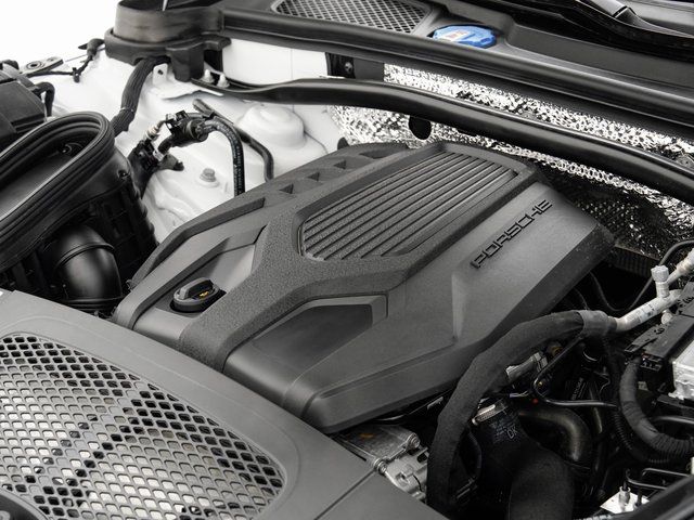 2025 Porsche Macan Base - Photo 27