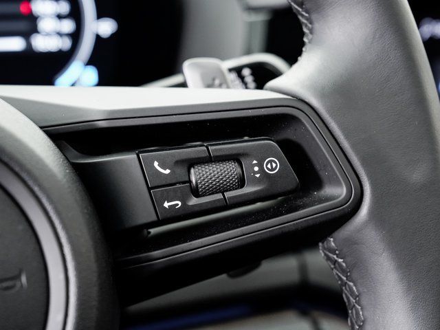 2025 Porsche Panamera Base - Photo 16