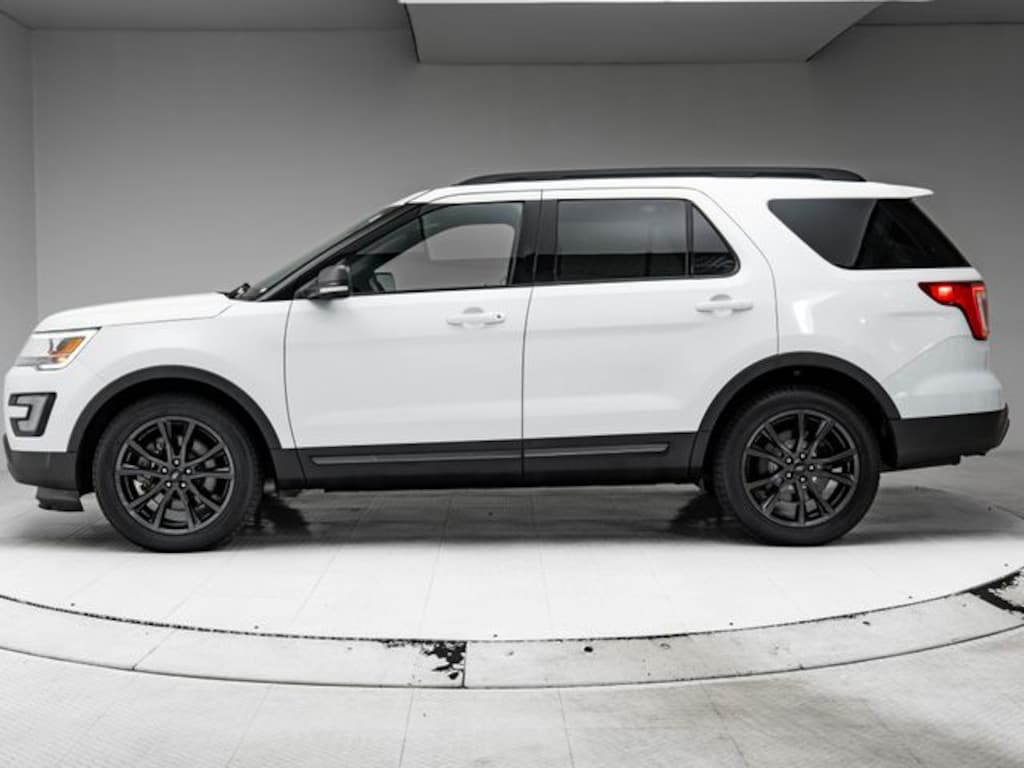 Used 2017 Ford Explorer XLT SUV