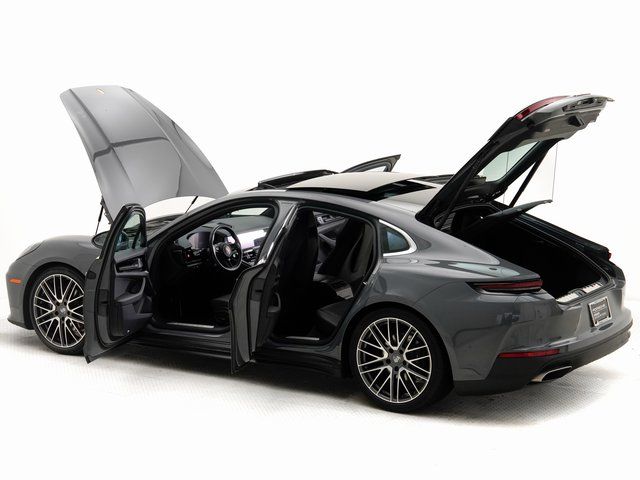 2025 Porsche Panamera Base - Photo 30
