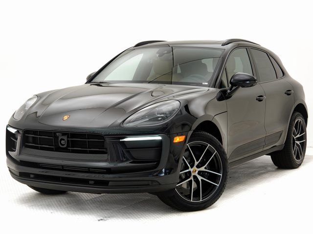 2026 Porsche Macan's photo