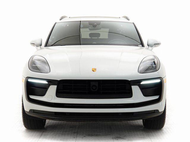 2025 Porsche Macan Base - Photo 30