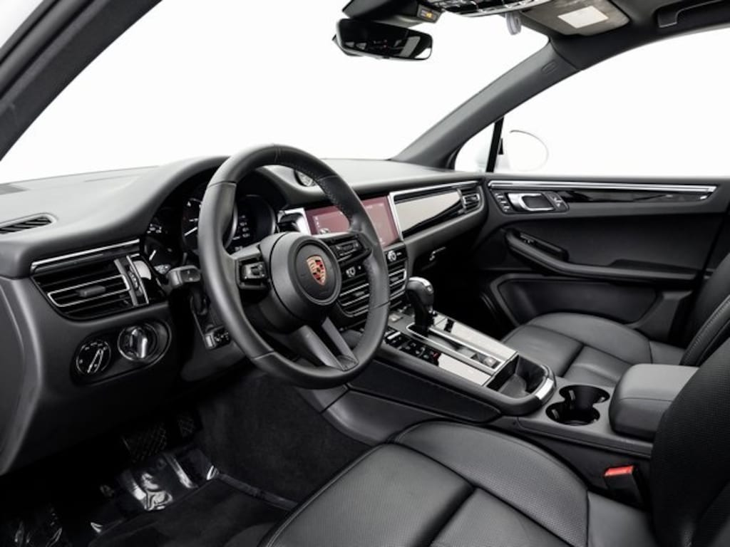 Certified 2025 Porsche Macan SUV