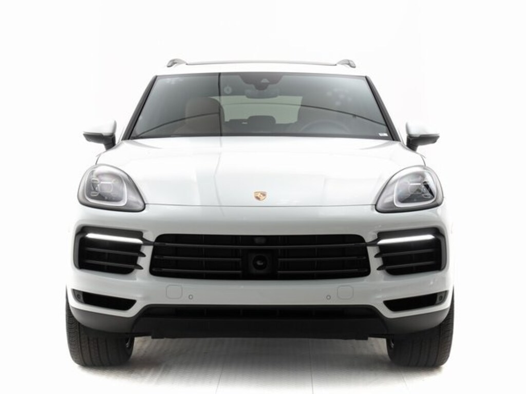 New 2023 Porsche Cayenne Platinum Edition SUV