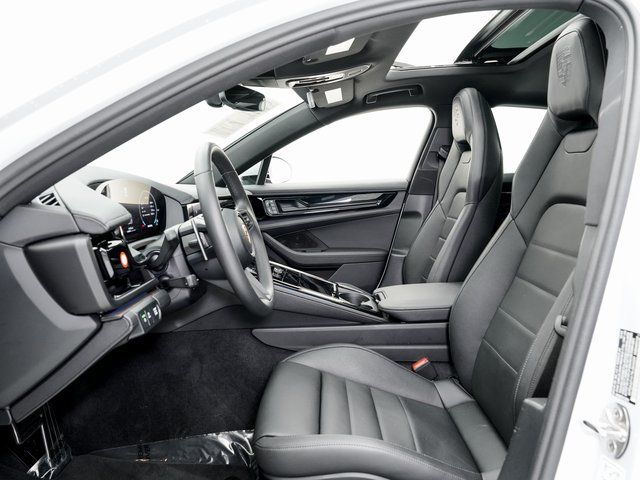 2025 Porsche Panamera Base - Photo 9