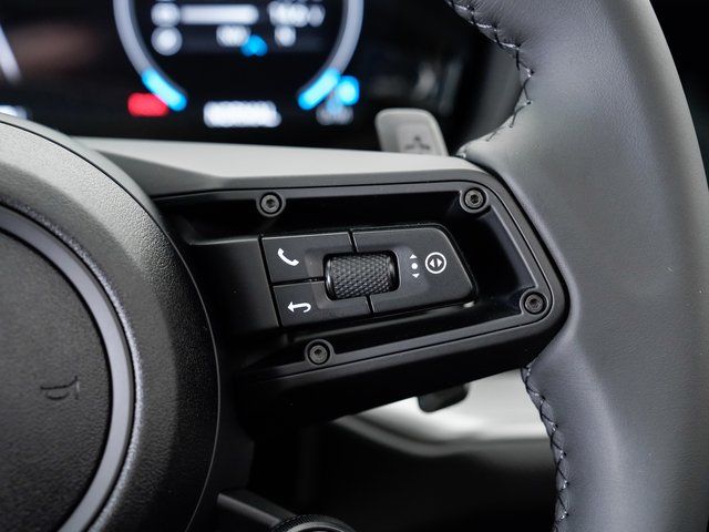 2025 Porsche Cayenne Base - Photo 15