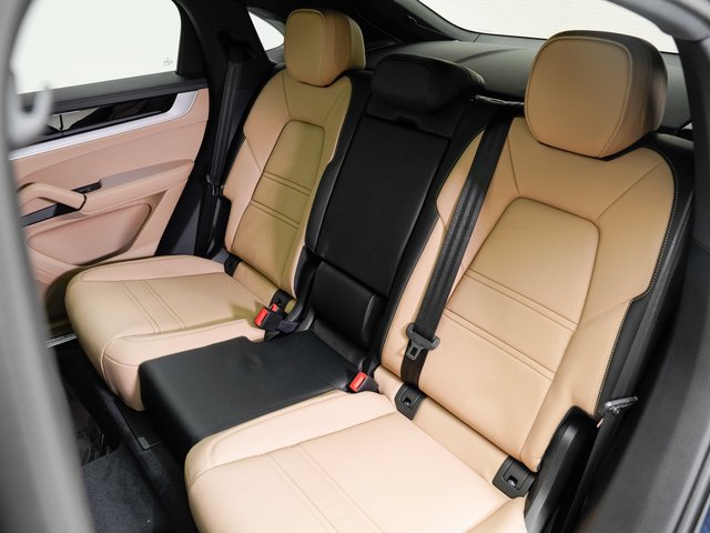 2026 Porsche Cayenne Coupe Base - Photo 26