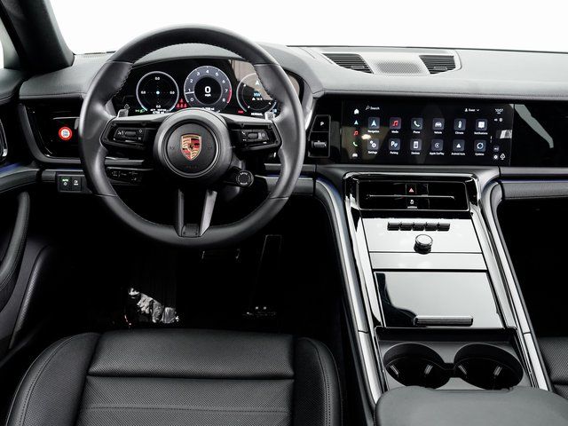 2025 Porsche Panamera Base - Photo 18