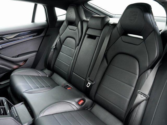 2025 Porsche Panamera Base - Photo 24