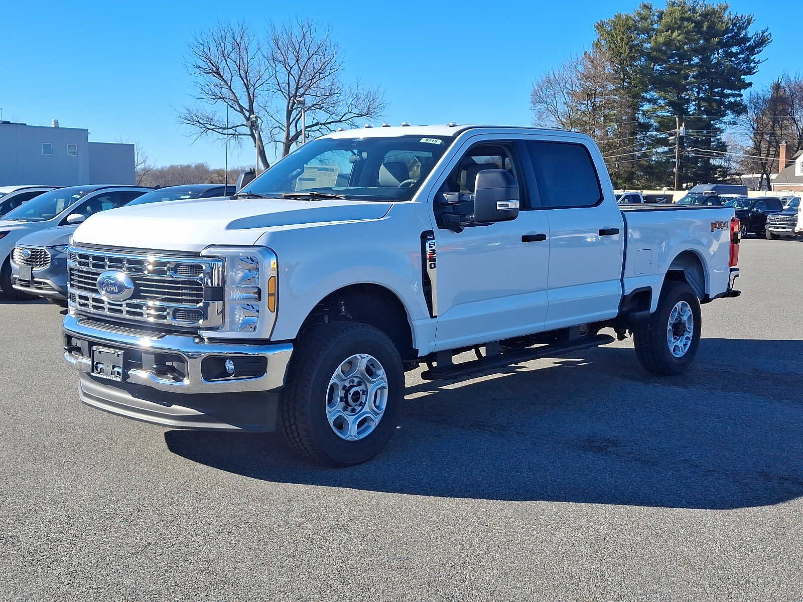 2025 Ford F-350 XLT photo 3