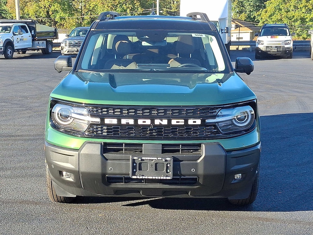 New 2025 Ford Bronco Sport Outer Banks 4x4