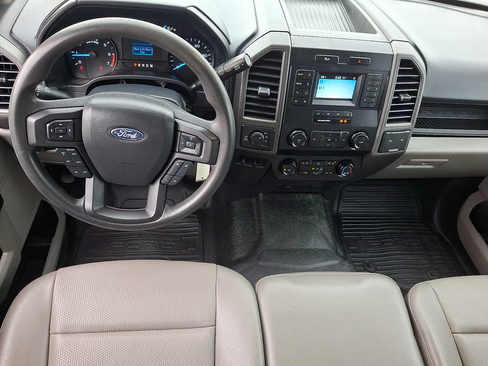 2022 Ford F-350 Super Duty XL - Photo 11