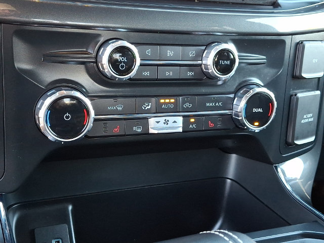2022 Ford F-150 XLT - Photo 17