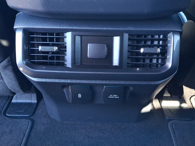 2022 Ford F-150 XLT - Photo 11