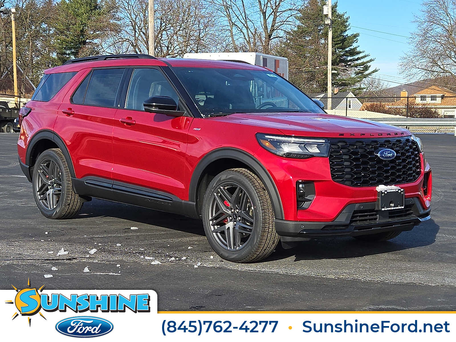 2025 Ford Explorer ST-LINE's photo