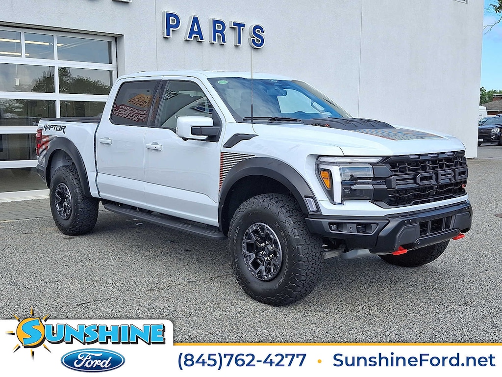 Certified 2025 Ford F-150 Raptor 4WD Supercrew 5.5 Box 4WD SuperCrew 5.5 Box