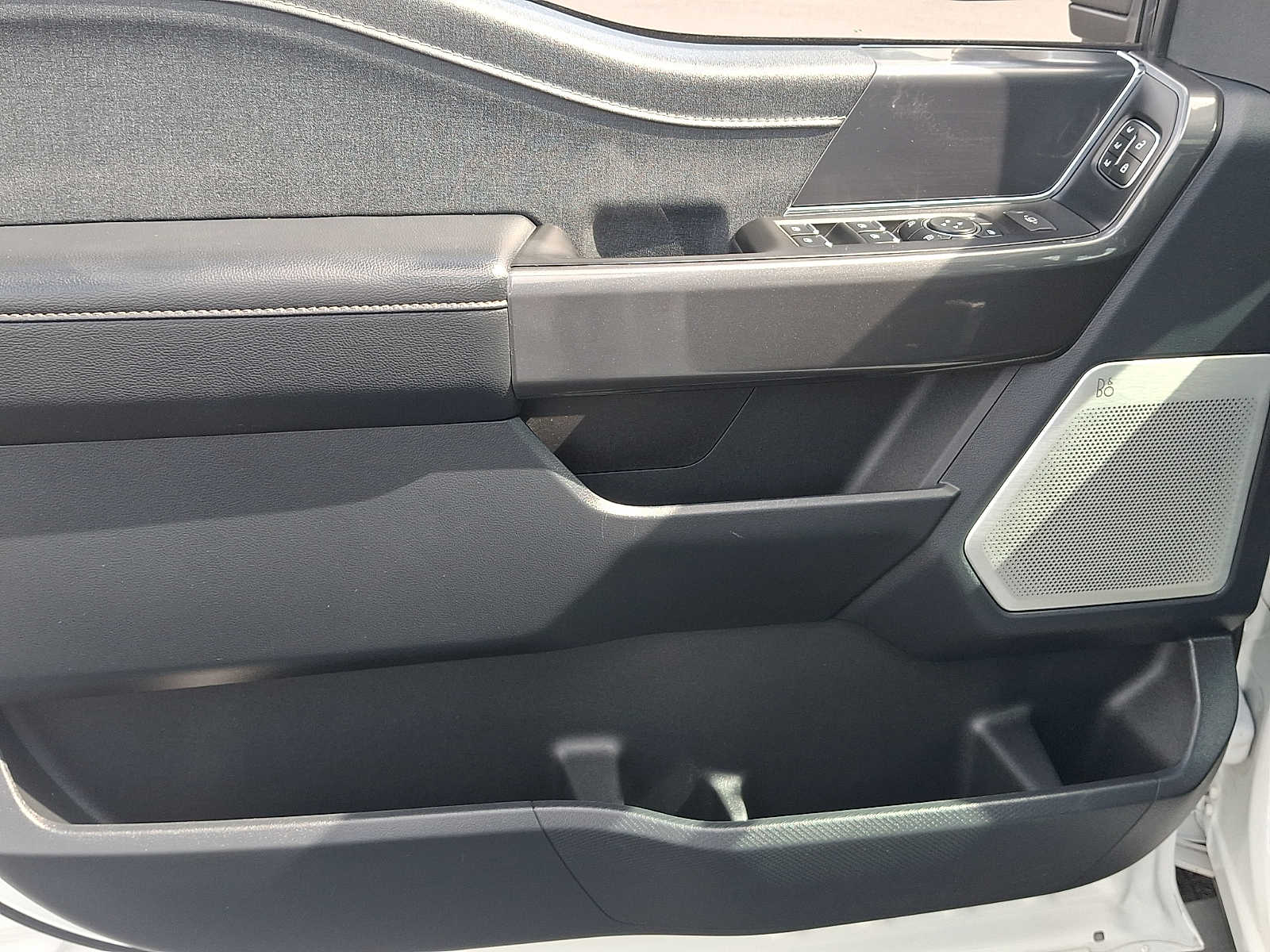 2023 Ford F-150 Lariat - Photo 13