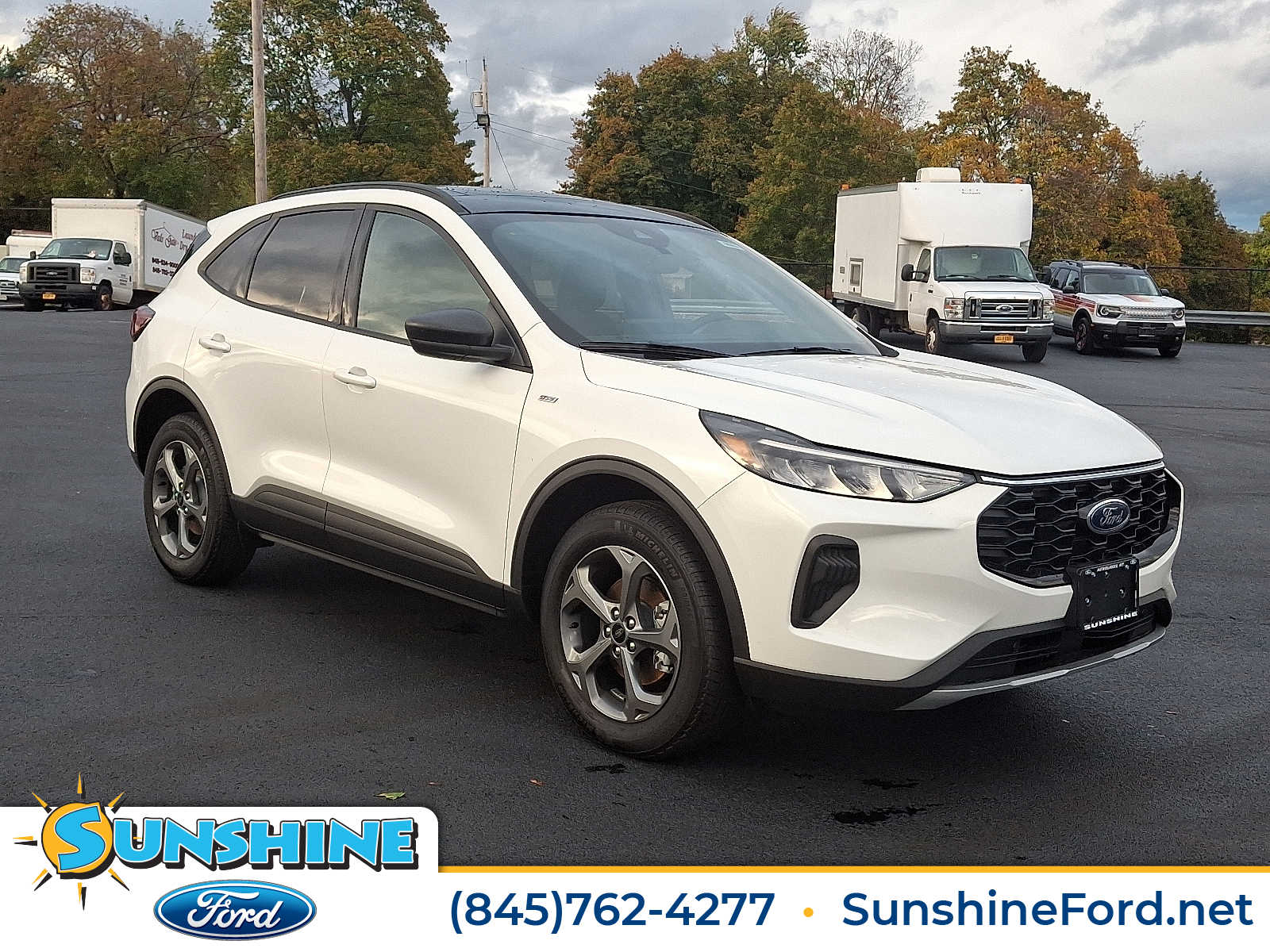 2025 Ford Escape ST-Line's photo