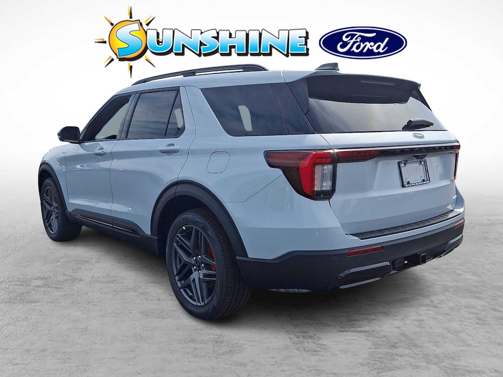 New 2026 Ford Explorer ST-Line 4WD