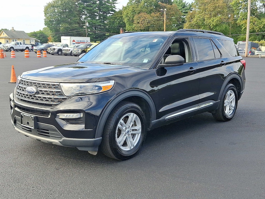 Certified 2022 Ford Explorer XLT 4WD