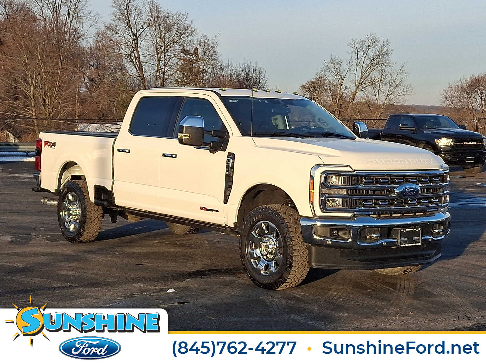 2023 Ford F-350 Super Duty Lariat's photo
