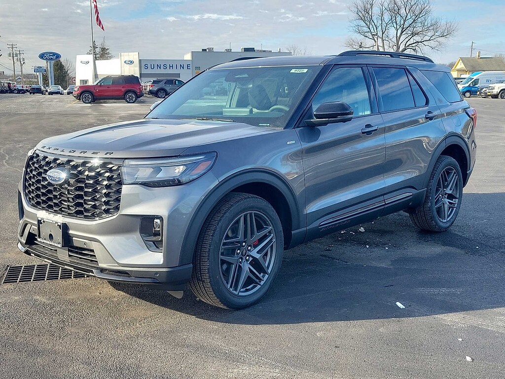 New 2025 Ford Explorer ST-Line 4WD