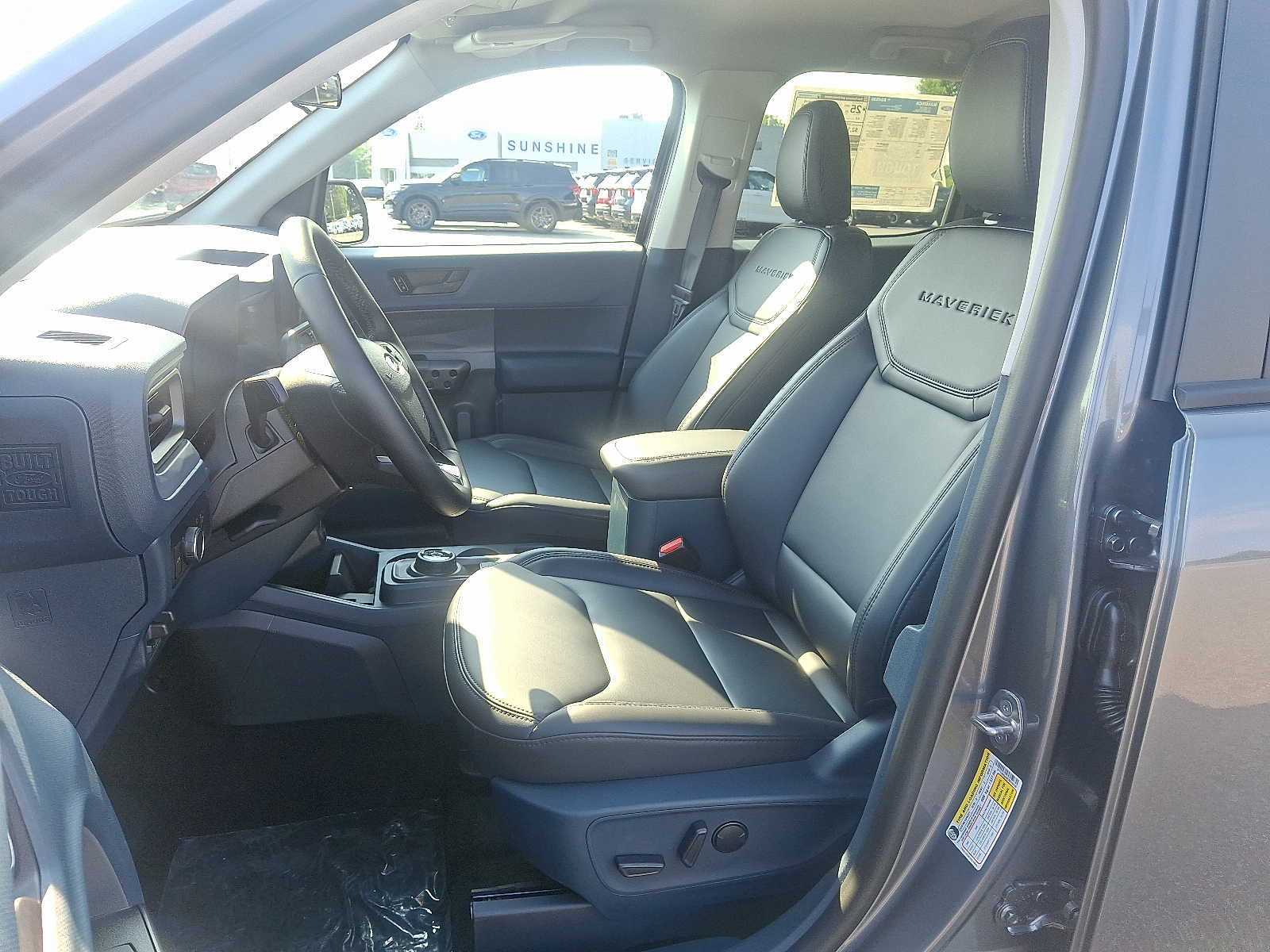 2025 Ford Maverick Lariat - Photo 11