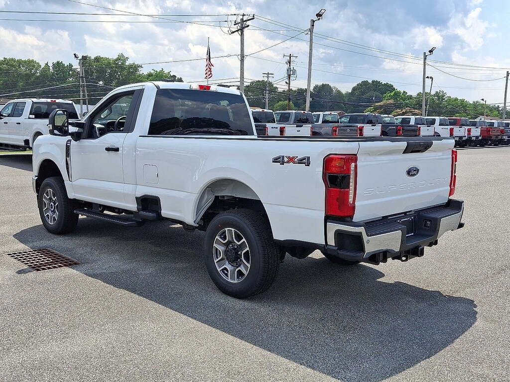 New 2025 Ford Super Duty F-350 SRW F-350 XLT 4WD Reg Cab 8 Box