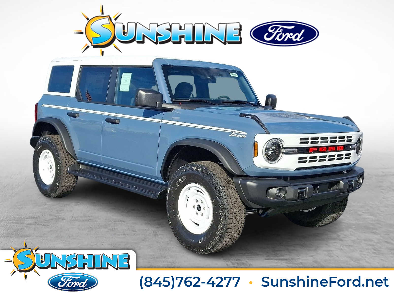 2025 Ford Bronco 4-Door Heritage Editon's photo