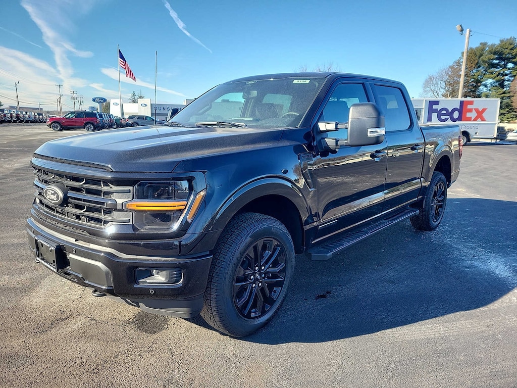 New 2025 Ford F-150 XLT TRUCK