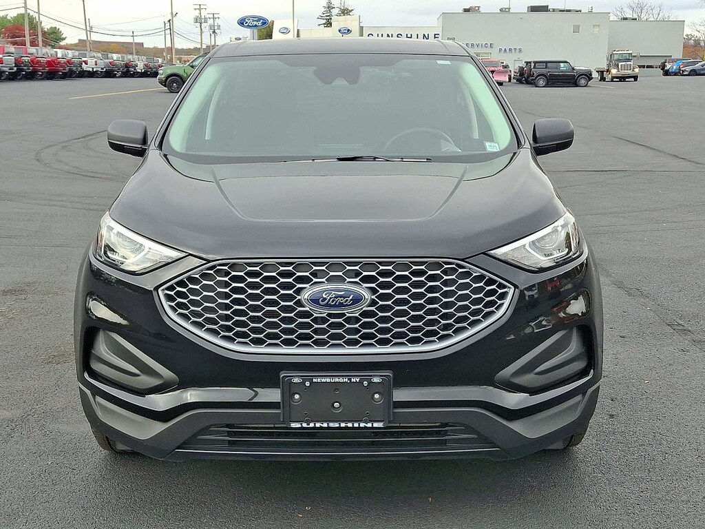 Certified 2024 Ford Edge SE AWD