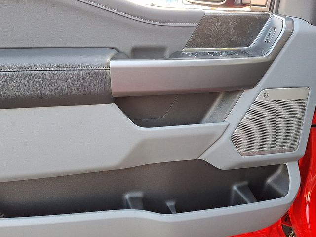 2026 Ford F-250 Super Duty XLT - Photo 10